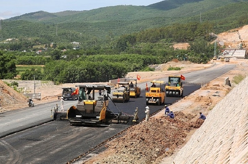 Bổ sung dự toán chi đầu tư phát triển năm 2022 cho Bộ Giao thông vận tải