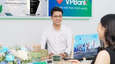 Gửi tiền tại VPBank, khách hàng trúng thưởng sổ tiết kiệm gần 300 triệu đồng