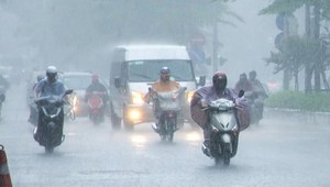 Thủ đô Hà Nội có mưa rào và dông