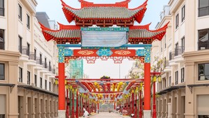 Sự kiện hội chợ diễn ra tại Little Shanghai sẽ là điểm nhấn của chương trình chào hè tại Vinhomes Golden Avenue.