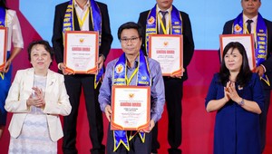 Vinamilk 28 năm liên tiếp giữ danh hiệu hàng Việt Nam chất lượng cao