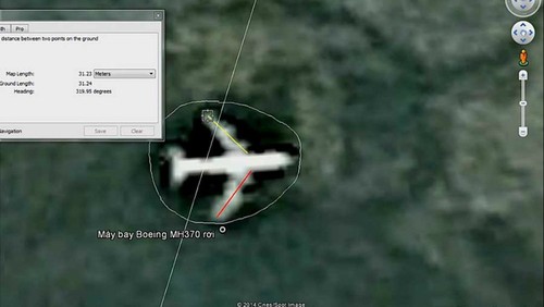 Hình ảnh được cho là xác của máy bay MH370 trên ảnh vệ tinh của Google Earth do báo Gia Lai đăng tải. Ảnh: VietNamNet