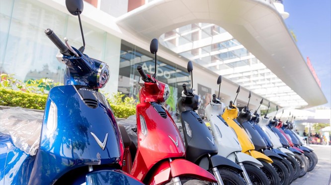 Chuyên gia phân tích “vũ khí” chiếm lĩnh thị trường của xe máy điện VinFast
