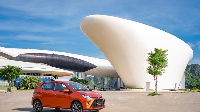 Toyota Wigo 2020 có hai phiên bản số sàn và số tự động với giá từ 352 triệu đồng