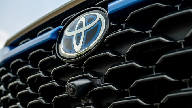 Toyota Việt Nam khẳng định “Có thể mua Corolla Cross đúng giá công bố” 