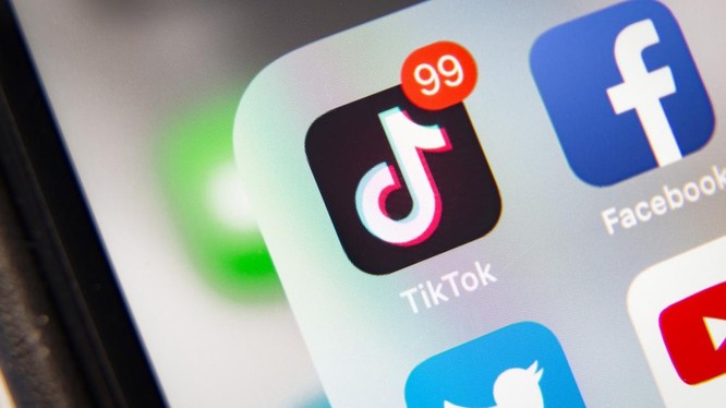 CEO Tiktok kêu gọi sự giúp đỡ của Facebook và Instagram