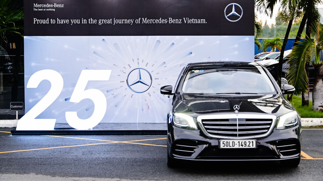Mercedes-Benz Việt Nam kỷ niệm 25 năm thành lập