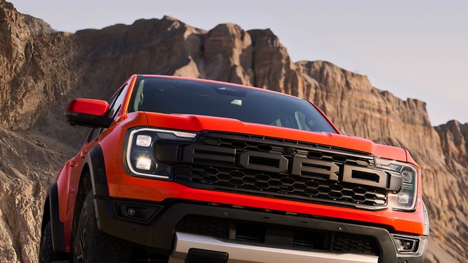 Ford ra mắt Ranger Raptor thế hệ mới, Off-road vượt trội