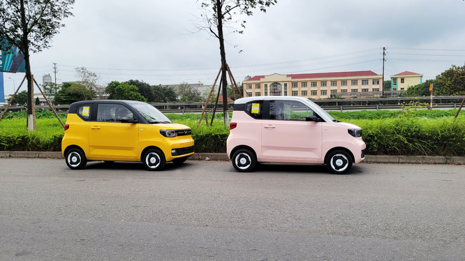 Ô tô điện mini Wuling HongGuang MiniEV lần đầu lộ diện tại Việt Nam