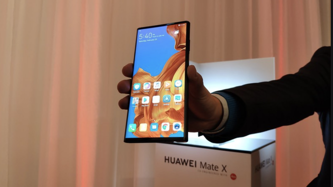 Phiên bản nâng cấp Huawei Mate X với Kirin 990 sắp trình làng?
