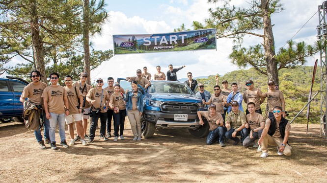 Ford Ranger Raptor mang đến trải nghiệm Off-road đầy ấn tượng tại Việt Nam