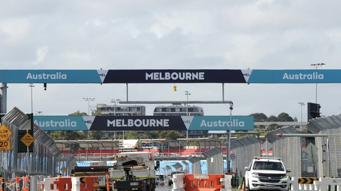 Ba nhân viên đội đua F1 bị cách ly xét nghiệm virus Corona tại Melbourne