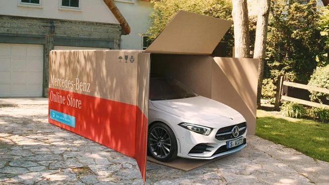 Mercedes Benz triển khai giao xe tận nhà cho khách hàng tại Đức