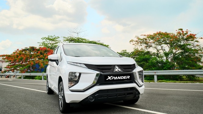 Mitsubishi tiếp tục tung ra Xpander 2020 bản số sàn, hấp dẫn hơn với tài xế dịch vụ