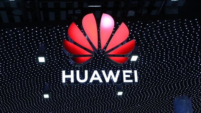 Mỹ cấm thêm 38 công ty có liên quan Huawei chống lại lệnh cấm của Mỹ