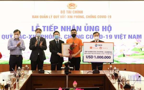 Shopee và Garena Việt Nam ủng hộ 1 triệu USD vào Quỹ vắc-xin phòng Covid-19