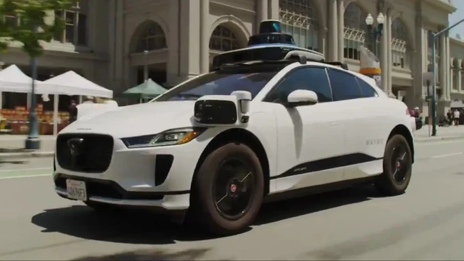 Công ty con của Google triển khai dịch vụ taxi tự hành