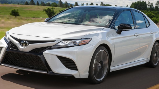 Triệu hồi hơn 50 nghìn xe Toyota và Lexus để thay động cơ