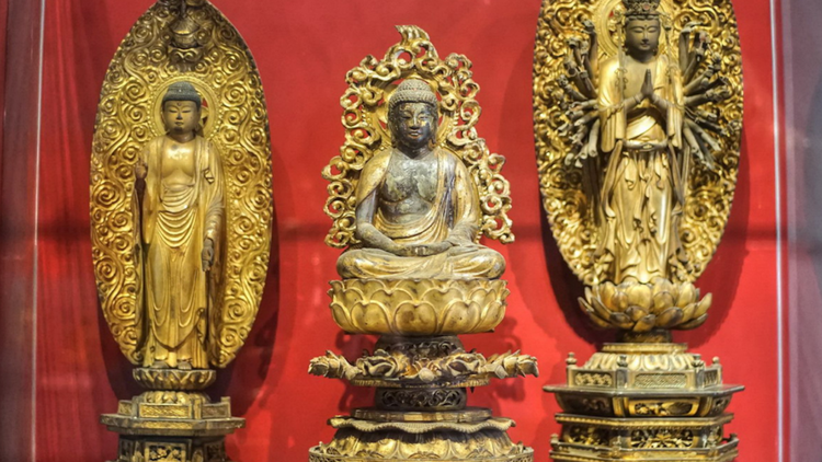Nét tinh xảo của tượng Phật cổ Nhật Bản ở Sài Gòn