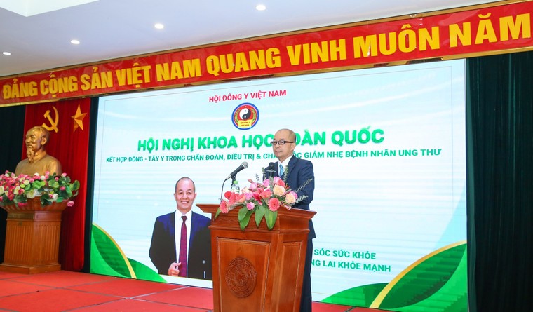 Đẩy mạnh kết hợp Đông y và Tây y để "giải mã" căn bệnh Ung thư ảnh 4
