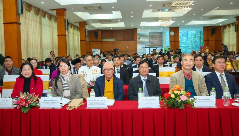 Đẩy mạnh kết hợp Đông y và Tây y để "giải mã" căn bệnh Ung thư ảnh 2