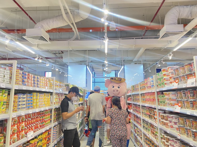 WinMart Urban - mô hình siêu thị mới lạ, hiện đại trong chiến lược đa dạng hóa mô hình bán lẻ ảnh 1