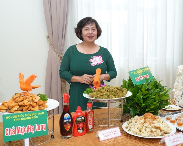 CHIN-SU cùng Hiệp hội Văn hóa Ẩm thực Việt Nam vinh danh 121 món ăn tiêu biểu năm 2022 ảnh 2