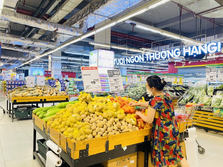 Chương trình 'Tự hào nông sản Việt' tại WinMart thu hút khách hàng ảnh 2