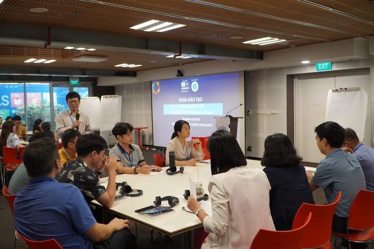 UNESCO Việt Nam tổ chức khóa tập huấn An ninh nguồn nước và chống chịu với Biến đổi khí hậu ảnh 5