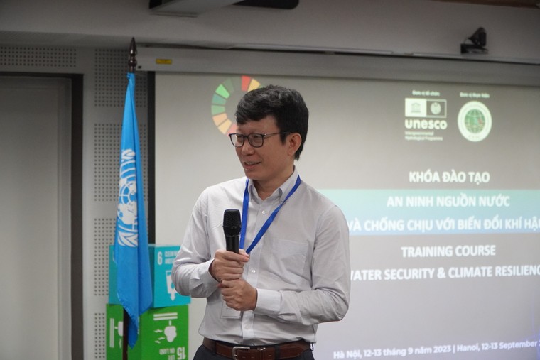 UNESCO Việt Nam tổ chức khóa tập huấn An ninh nguồn nước và chống chịu với Biến đổi khí hậu ảnh 1