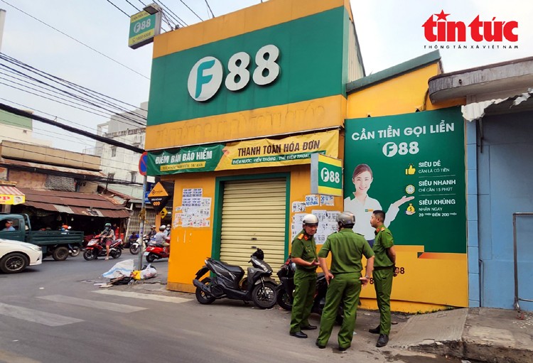 Công an TP Hồ Chí Minh đồng loạt khám xét nhiều chi nhánh của Công ty F88 ảnh 6