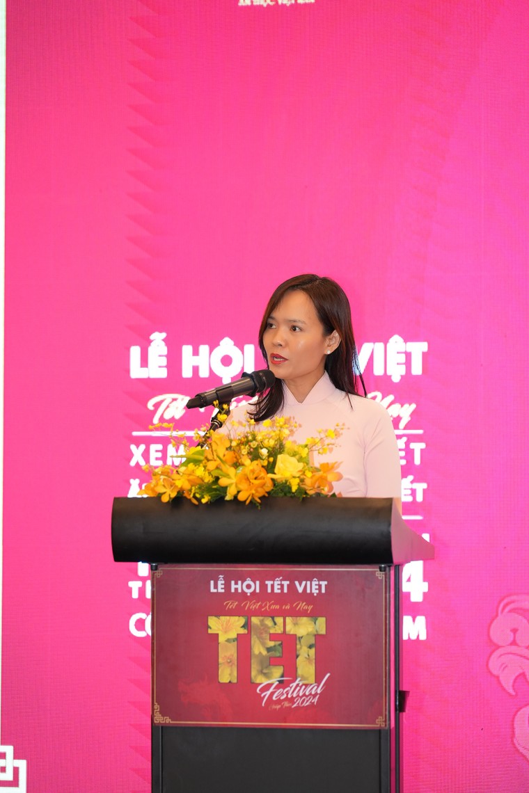 Lễ hội Tết Việt Giáp Thìn 2024 tôn vinh Tết cổ truyền và sẻ chia an sinh xã hội ảnh 2