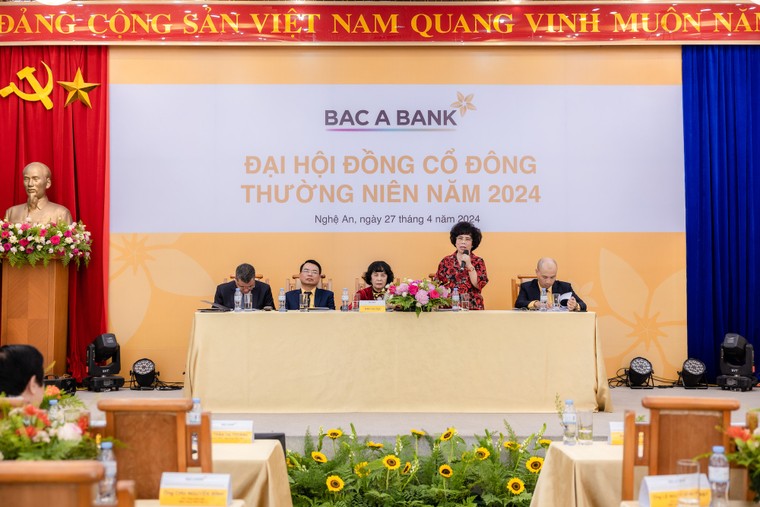 BAC A BANK ra mắt thành viên HĐQT nhiệm kỳ mới với mục tiêu tăng trưởng ảnh 1