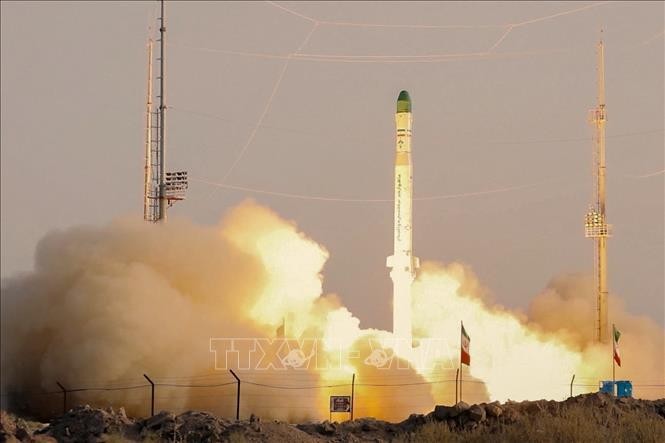 Tên lửa đẩy Zuljanah được phóng thử tại một địa điểm không xác định ở Iran, ngày 26/6/2022. Ảnh tư liệu: AFP/TTXVN 