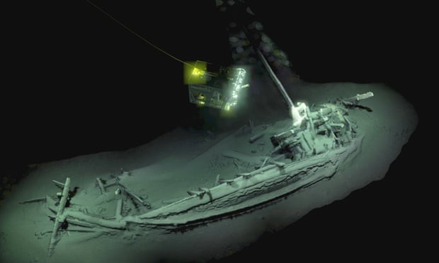 Phát hiện tàu cổ nhất thế giới còn nguyên vẹn dưới Biển Đen