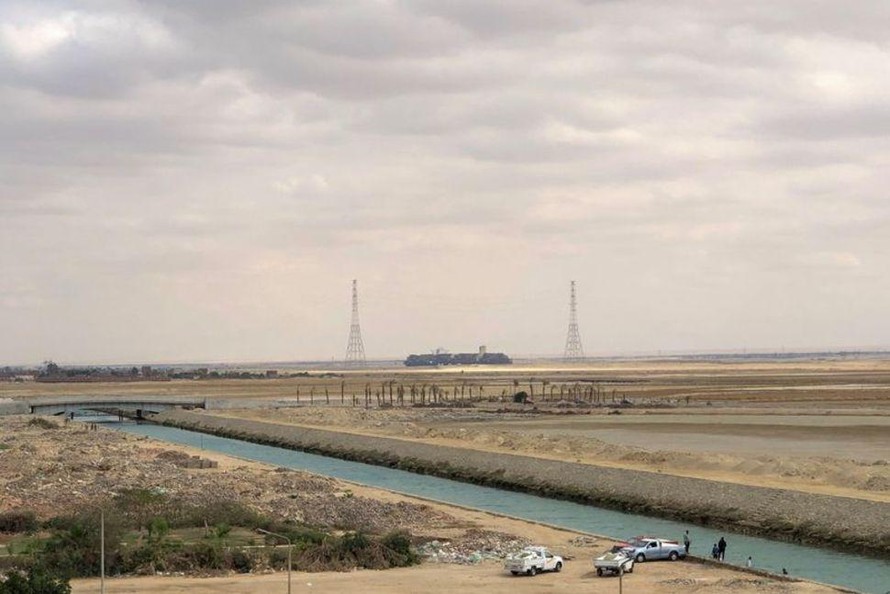 Ai Cập nạo vét kênh đào Suez