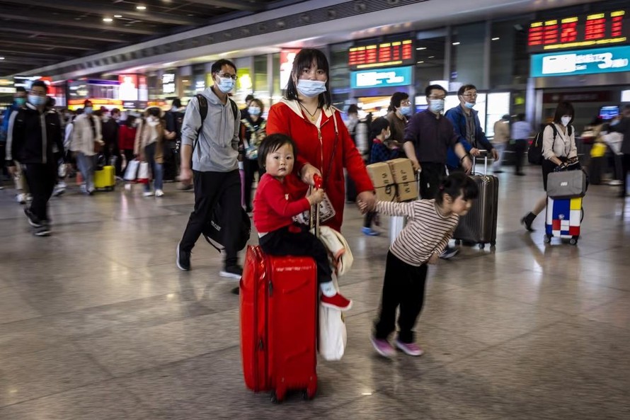 Trung Quốc: Lượng hành khách dự kiến giảm mạnh trong kỳ nghỉ lễ 1/5