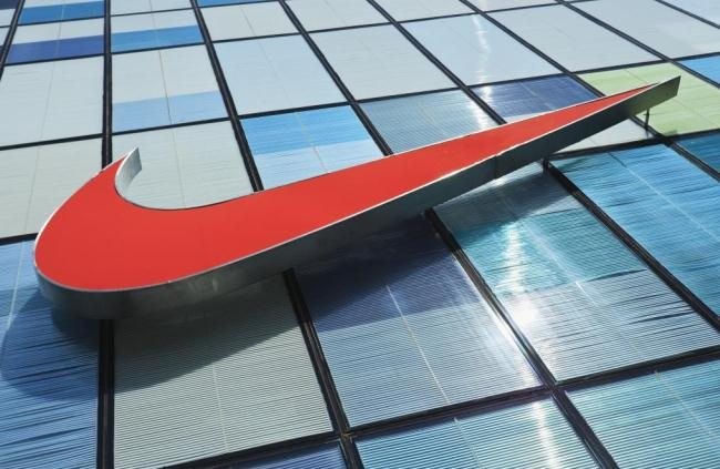 Tài liệu Hồ sơ Paradise cáo buộc Nike trốn thuê