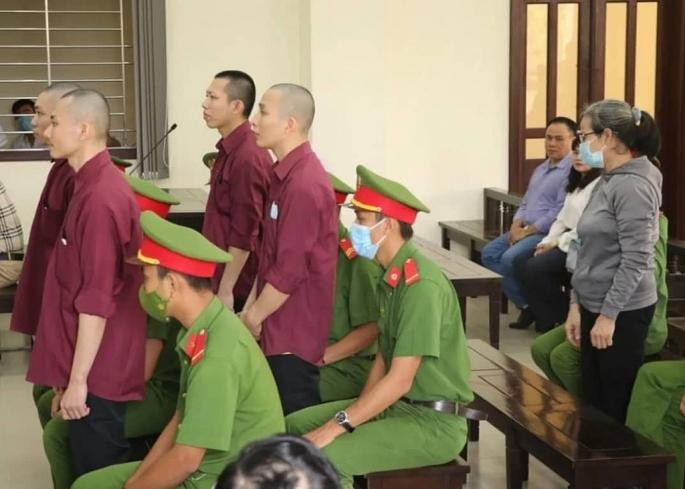 Y án sơ thẩm đối với các bị cáo trong vụ Tịnh thất Bồng Lai
