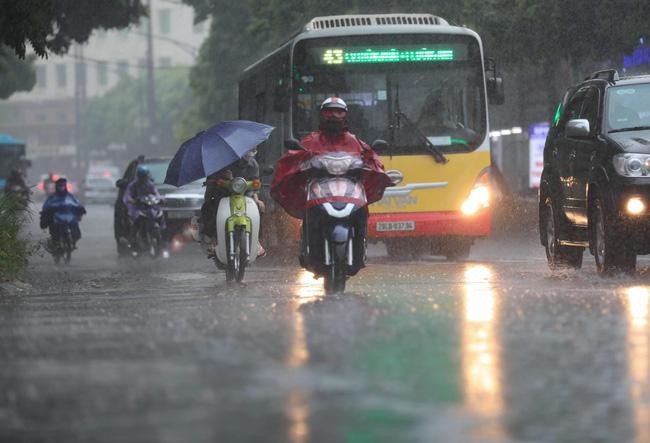 Bắc Bộ và Thanh Hóa có mưa to cục bộ