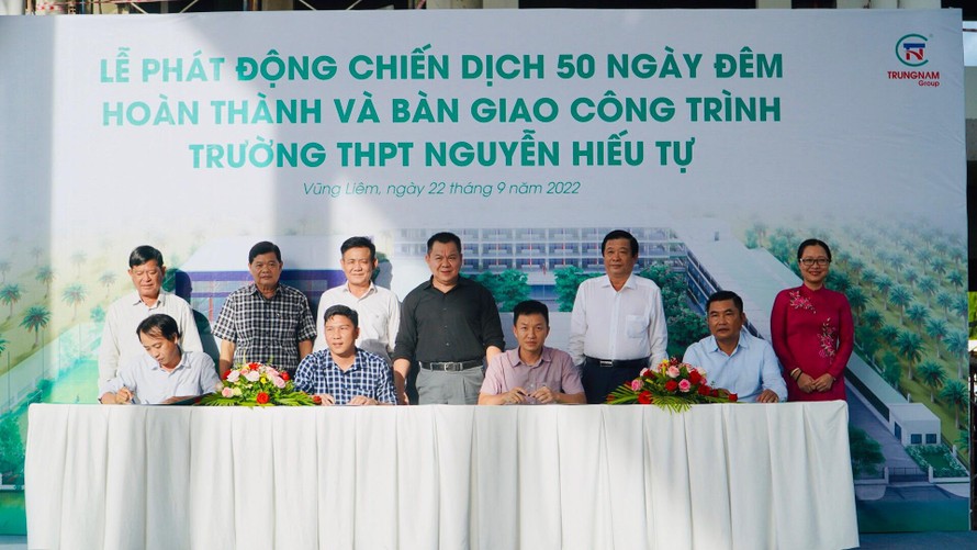 Lễ phát động 50 ngày đêm thi công hoàn thành trường THPT Nguyễn Hiếu Tự.