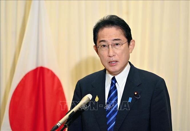 Thủ tướng Nhật Bản Fumio Kishida phát biểu với báo giới tại Bangkok, Thái Lan, ngày 18/11/2022. Ảnh: Kyodo/ TTXVN 