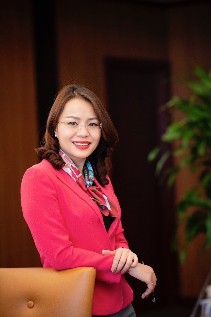 Bà Hương Trần Kiều Dung, Phó Chủ tịch kiêm Tổng Giám đốc Tập đoàn FLC
