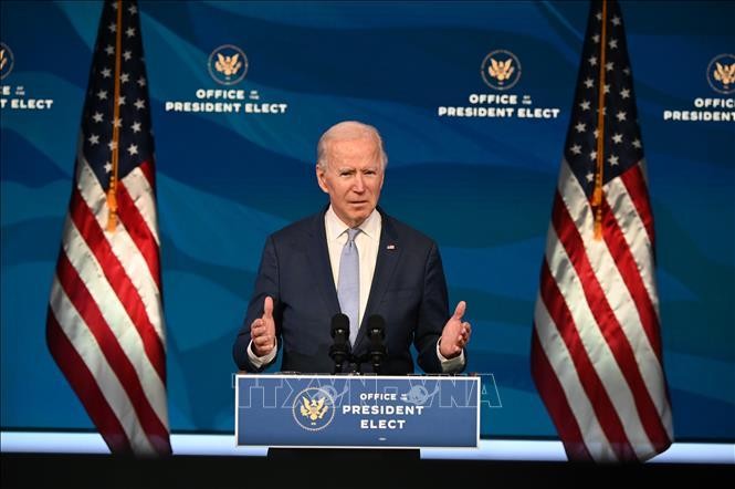 Kết quả thăm dò cho thấy công chúng châu Âu ủng hộ mạnh mẽ Tổng thống đắc cử Mỹ Joe Biden. Ảnh: AFP/TTXVN 