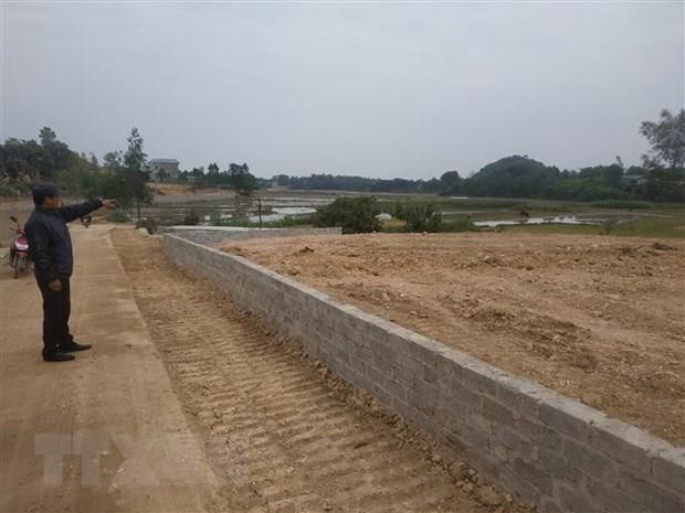 Một trung tâm môi giới bất động sản ở Sóc Sơn. (Ảnh: Mạnh Khánh/TTXVN) 