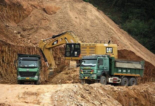 Ban Quản lý dự án đã thỏa thuận, đăng ký với địa phương các vị trí nguồn mỏ vật liệu đất cho dự án cao tốc Bắc-Nam giai đoạn . (Ảnh: Việt Hùng/Vietnam+)