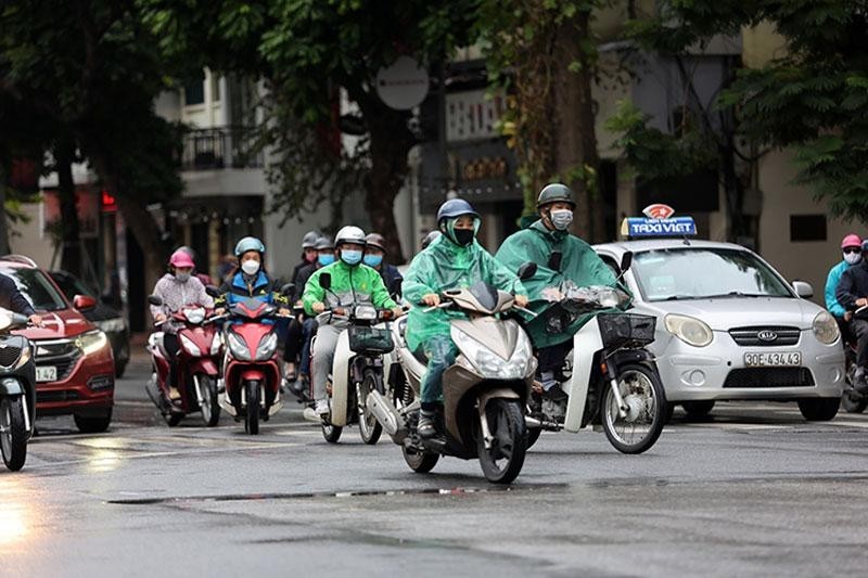 Dự báo miền Bắc và miền Trung sắp có mưa dông, trời rét. Ảnh: Lê Phú/Báo Tin tức