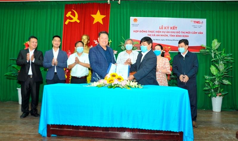 Ngày 31/1/2021, đại diện Tập đoàn TNG Holdings Vietnam đã chính thức ký hợp đồng đầu tư vào hai dự án này.