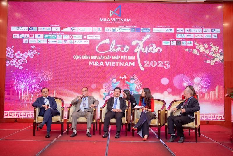 Các chuyên gia M&A trong nước và quốc tế chia sẻ kinh nghiệm tại sự kiện Chào Xuân 2023 của cộng đồng M&A Việt Nam.