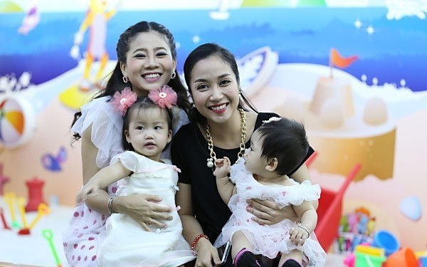 Ốc Thanh Vân tiết lộ Mai Phương tỉnh táo sau 1 tuần điều trị ung thư di căn